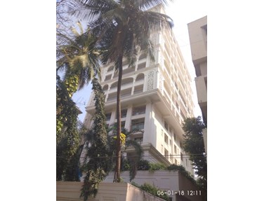 Flat on rent in Nair House, Khar West