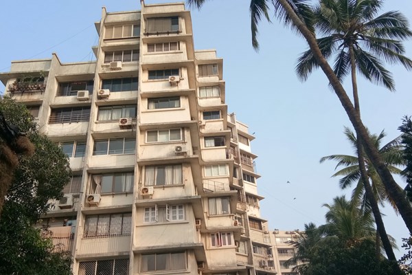 Flat on rent in Panju Mahal, Bandra West