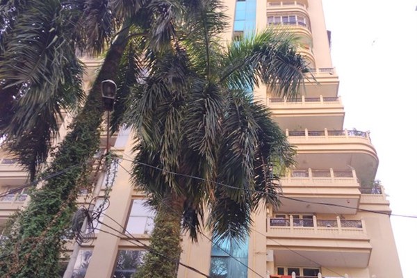 Flat for sale in Capri Heights, Bandra West
