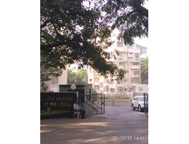 Flat on rent in Land Breeze, Bandra West