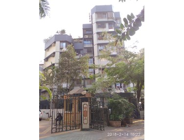 Flat on rent in Breeze, Andheri West