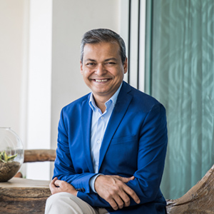 Lalit Agarwal, V-mart Retail LTD