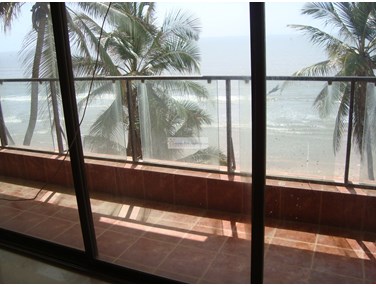 Flat on rent in Vaibhav, Juhu