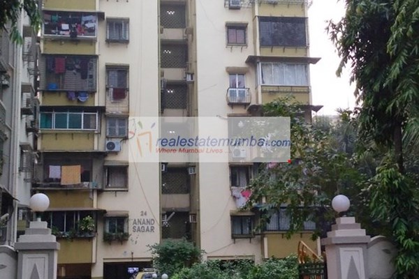 Flat for sale in Anand Sagar, Bandra West