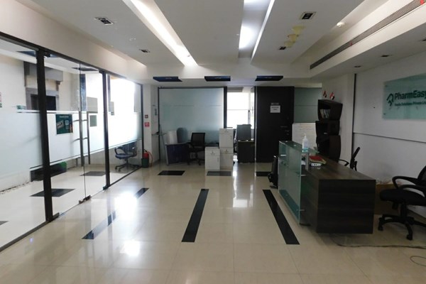 Office on rent in Raheja Plaza, Ghatkopar West